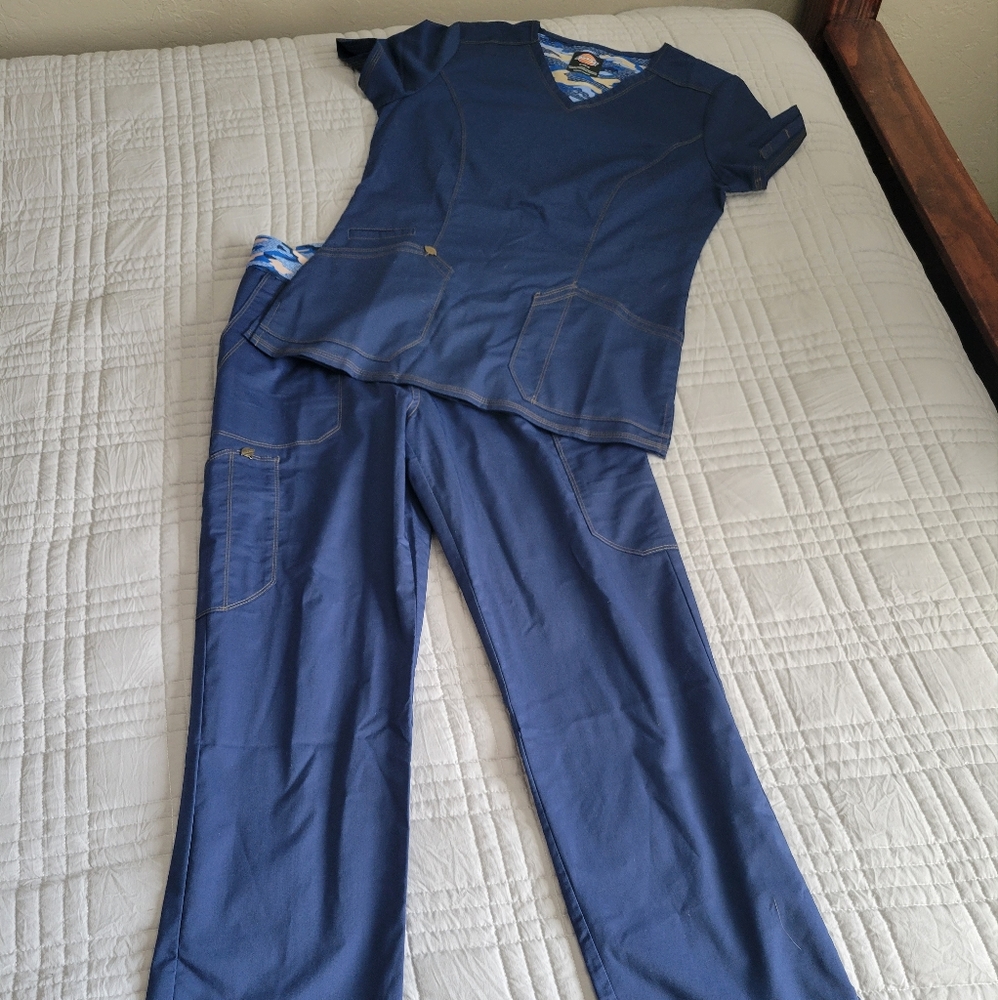 Dickies Essence scrub set